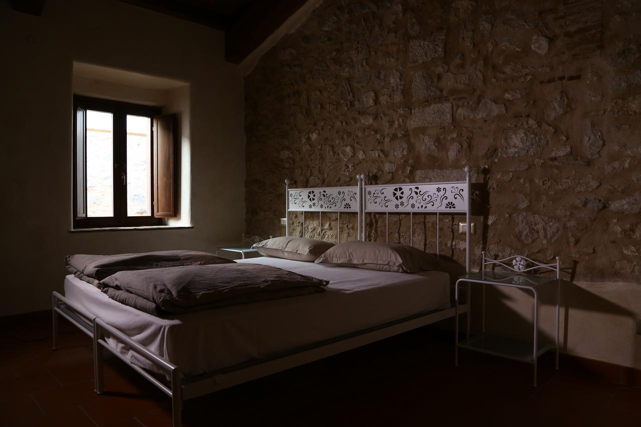 מלון Veroli Monastero Di Sant'Erasmo מראה חיצוני תמונה
